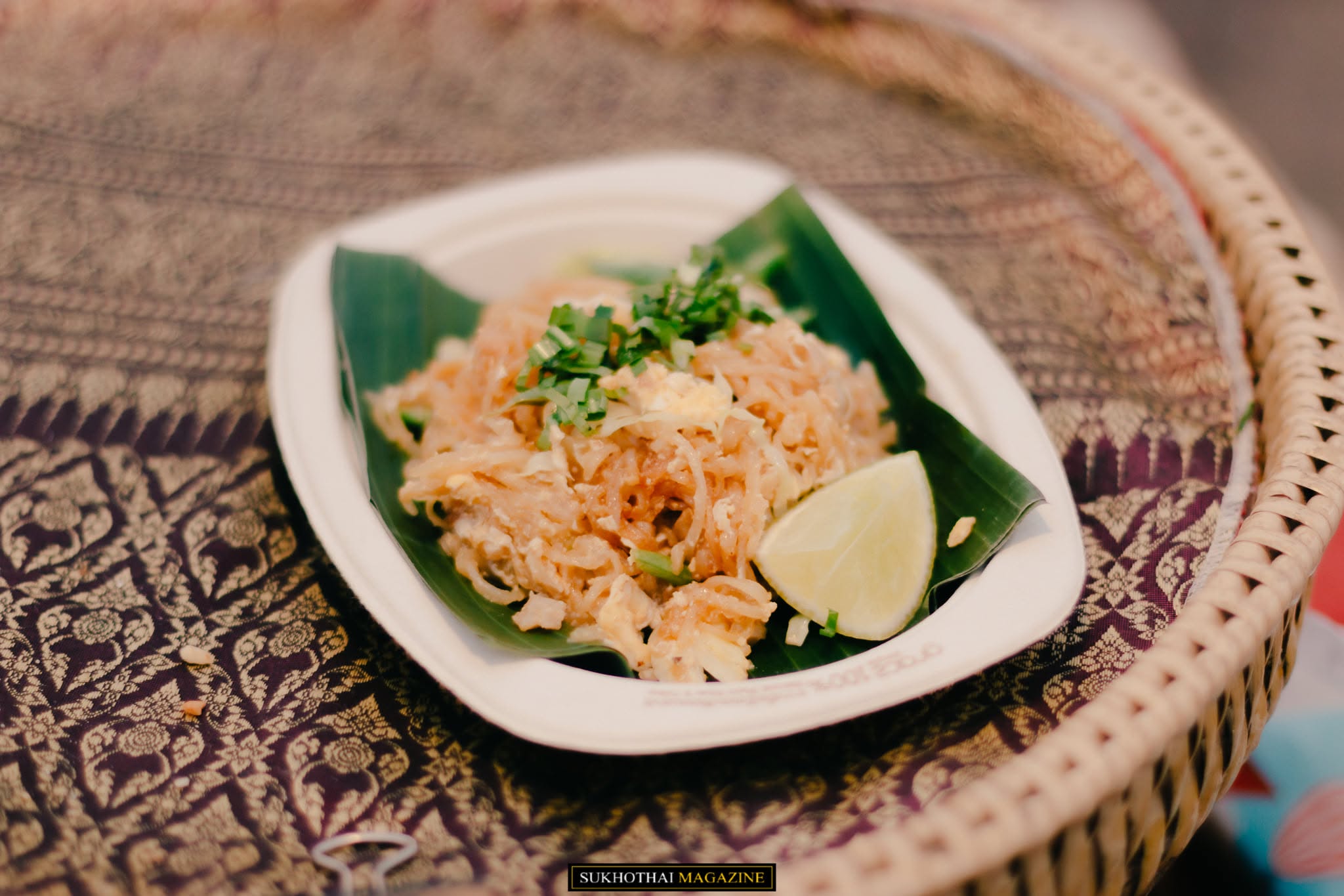 Tha Nam Rap Sadet evening market — traditional food and craft vendors